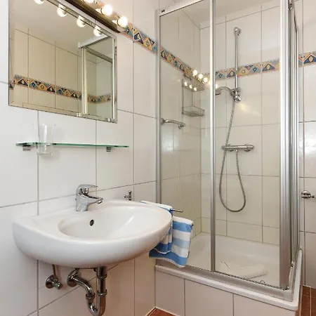 Haus Stoertebeker Διαμέρισμα Neuharlingersiel