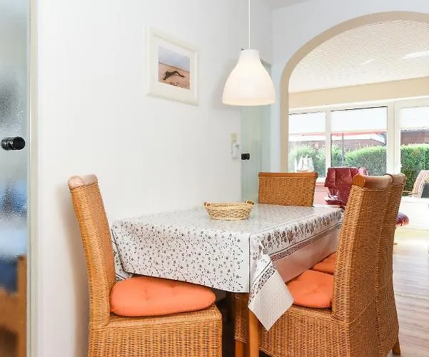 Haus Stoertebeker Нойхарлингерзиль